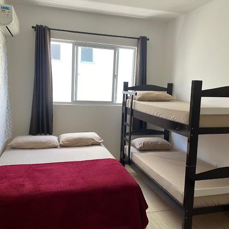 Apartamento Na Praia De Palmas Governador Celso Ramos Bagian luar foto
